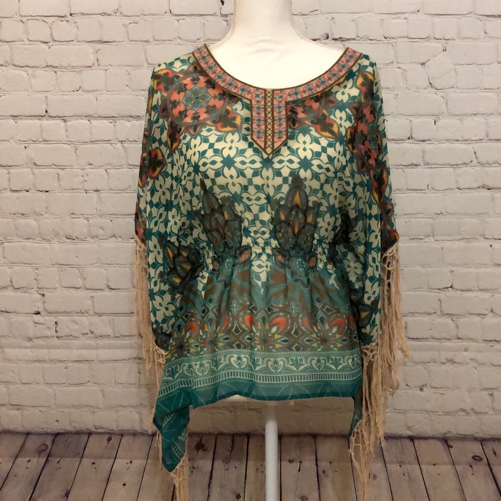 Flying Tomato Bobemian Tunic